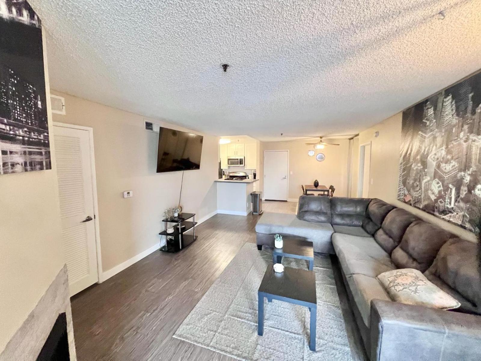Hollywood Two Bedroom & Free Two Parking Spots Apartment Los Ángeles Exterior foto